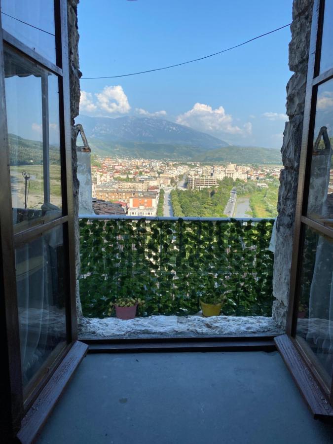 Aria Baci Guest House Berat Buitenkant foto